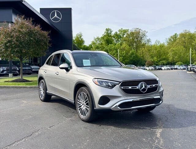 2024 MERCEDES-BENZ GLC-Class