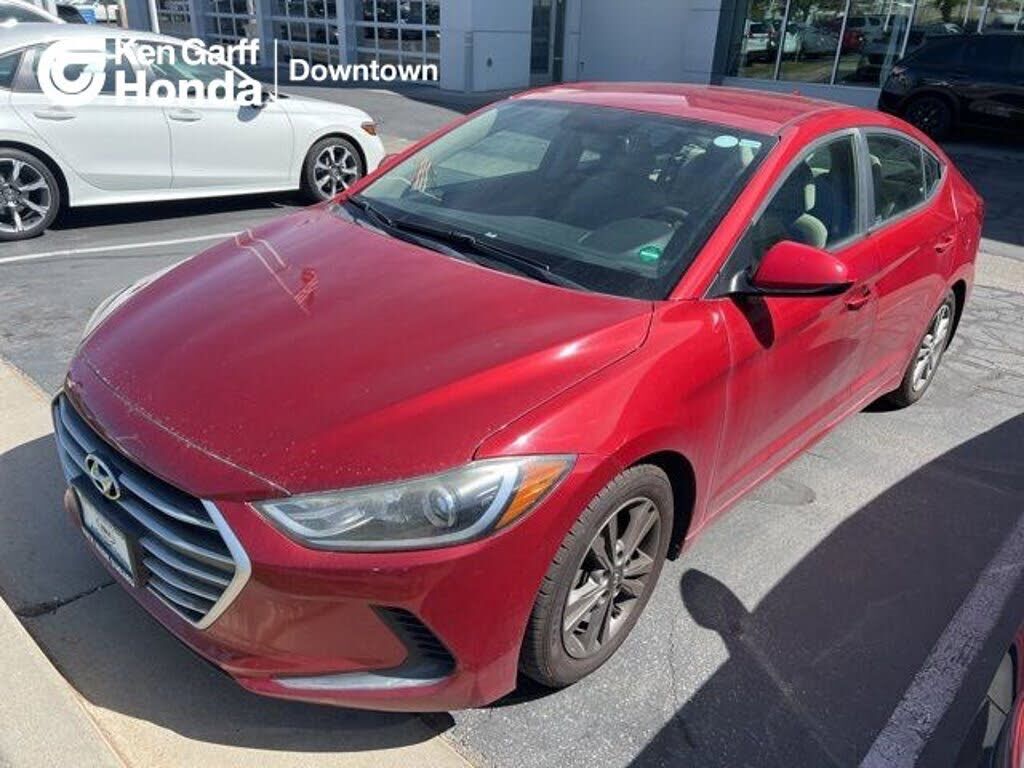 2017 HYUNDAI Elantra