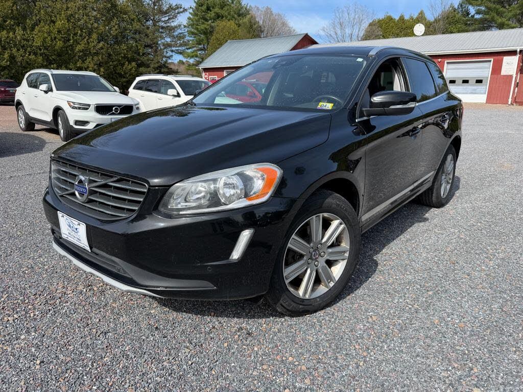 2016 VOLVO XC60
