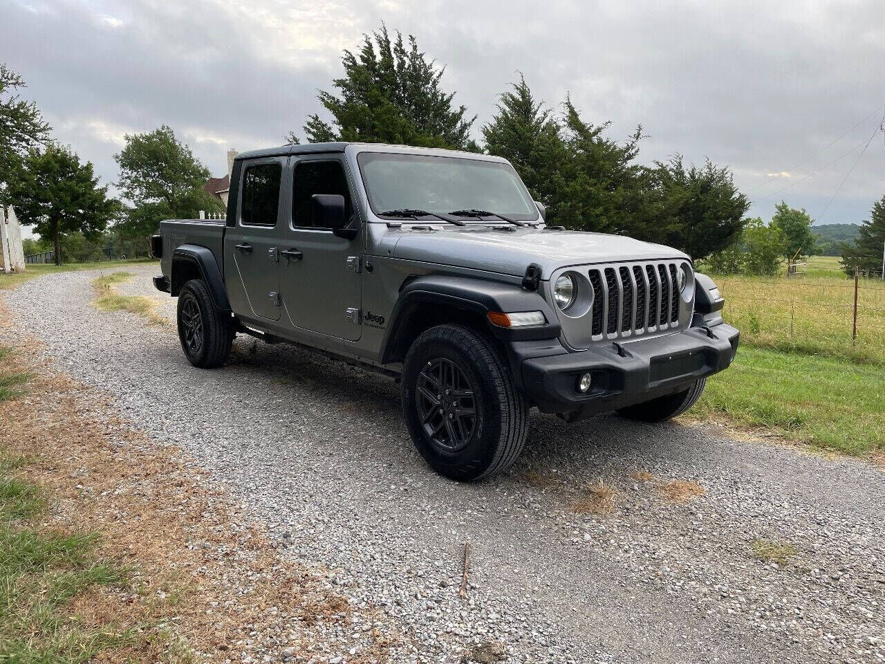 2020 JEEP Gladiator