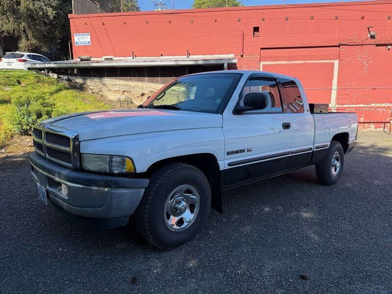 1999 DODGE Ram