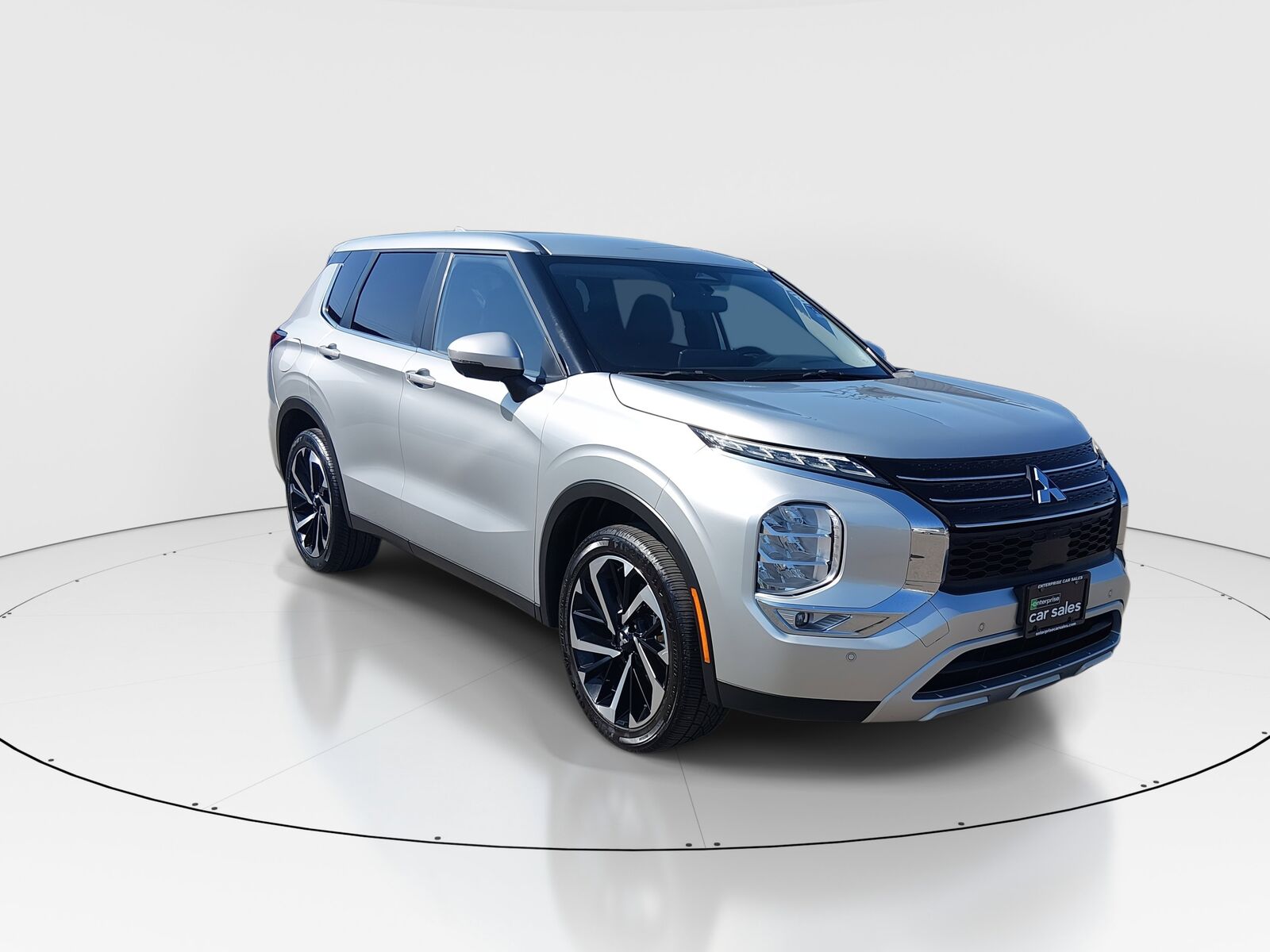 2024 MITSUBISHI Outlander