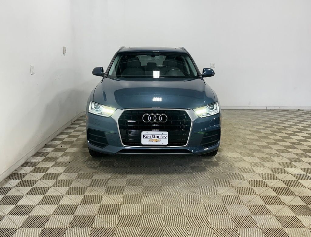 2016 Audi Q3