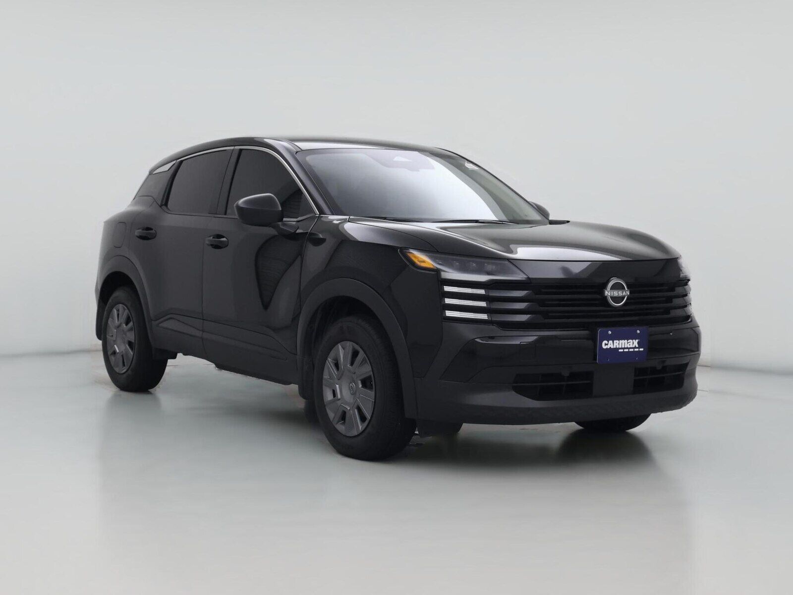 2025 NISSAN Kicks