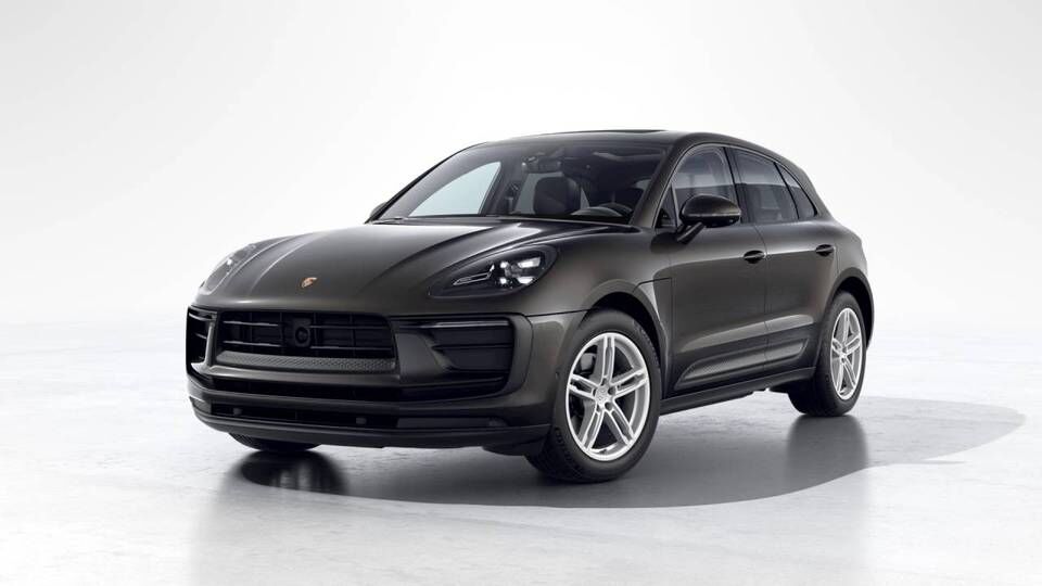 2026 PORSCHE Macan