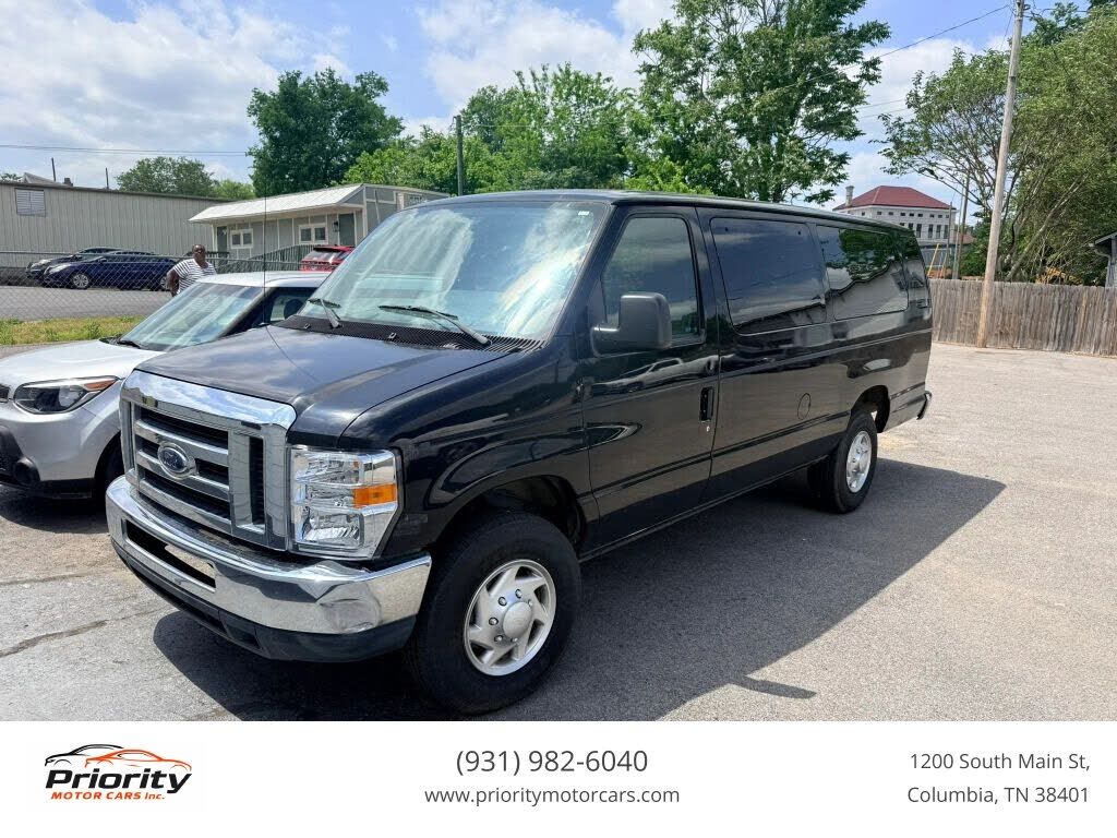2012 FORD E-250
