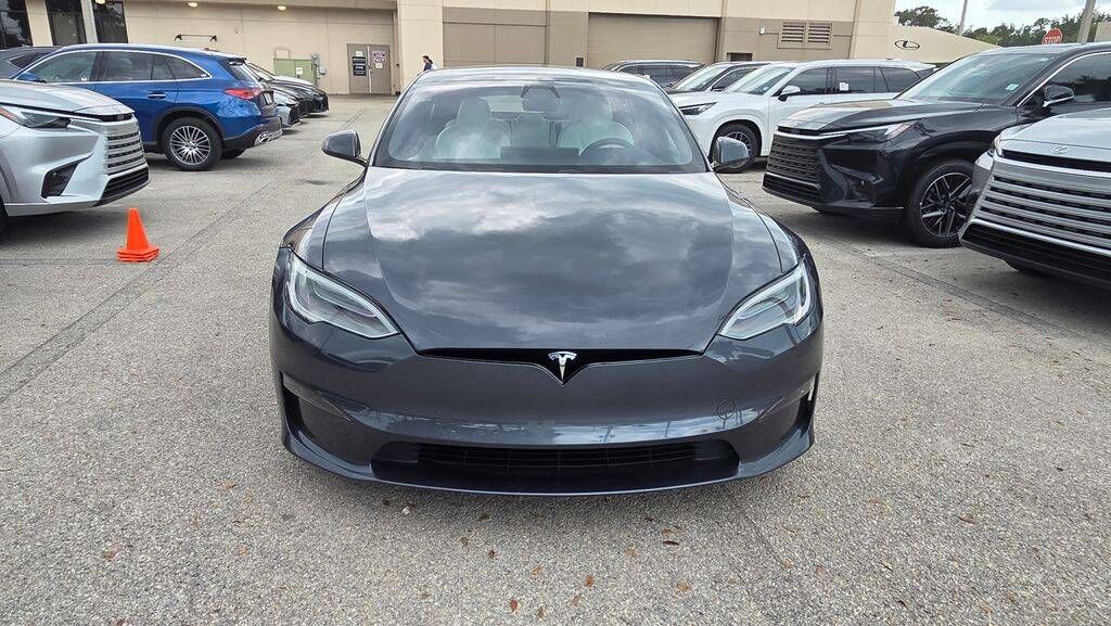 2022 TESLA Model S