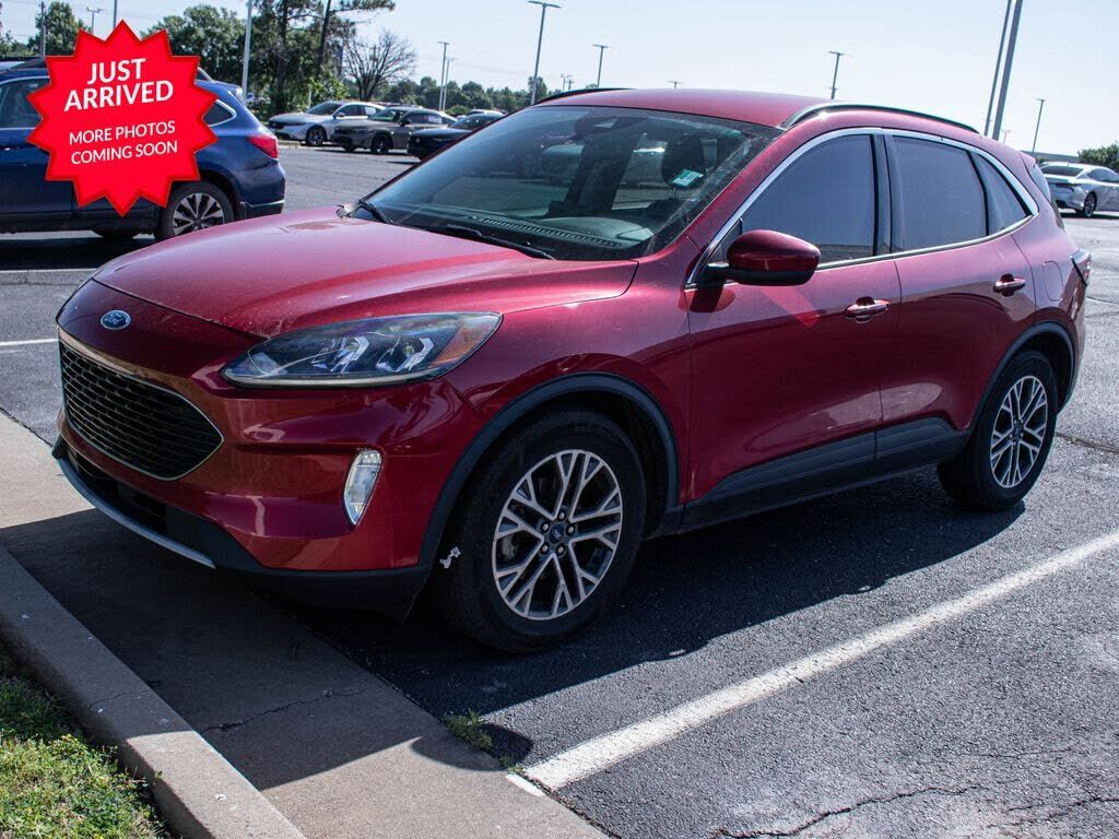 2020 FORD Escape