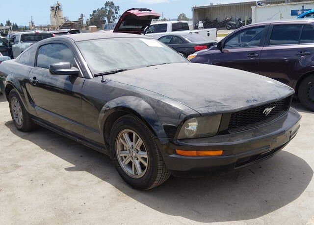 2006 FORD Mustang