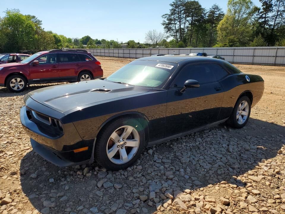 2013 DODGE Challenger