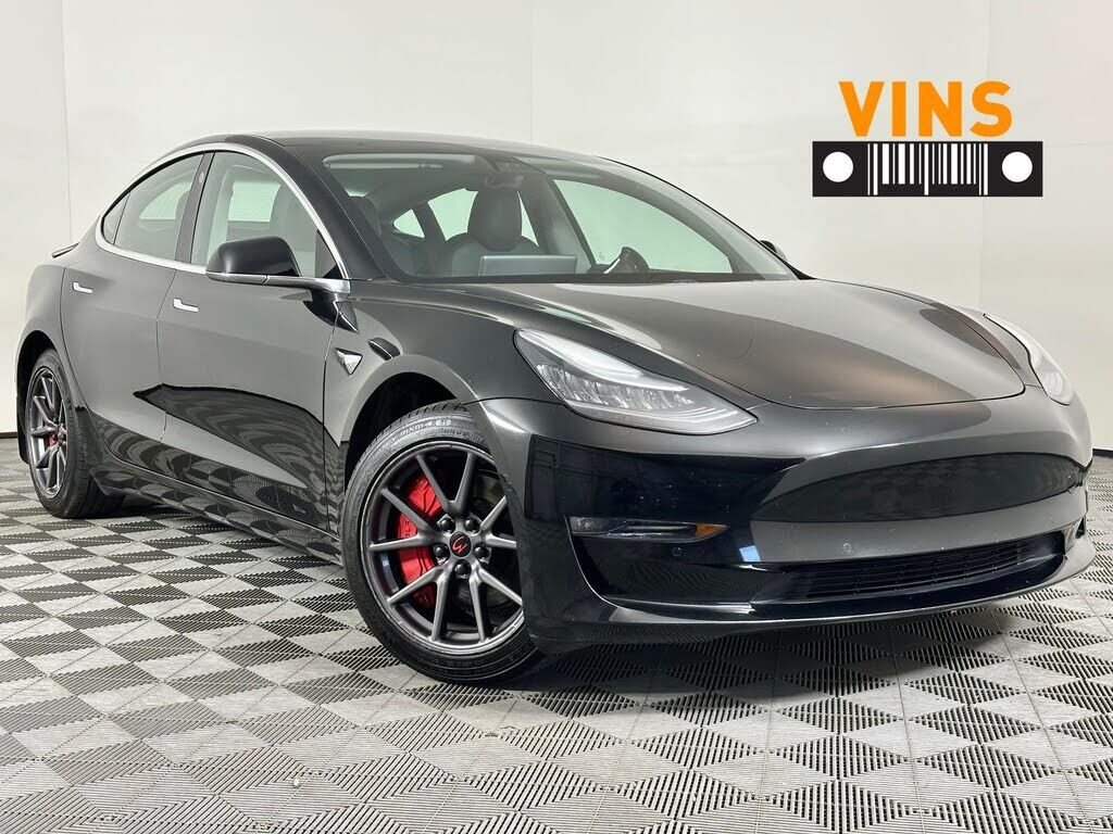 2019 TESLA Model 3