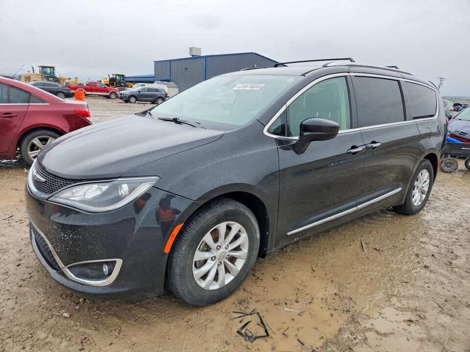 2018 CHRYSLER Pacifica