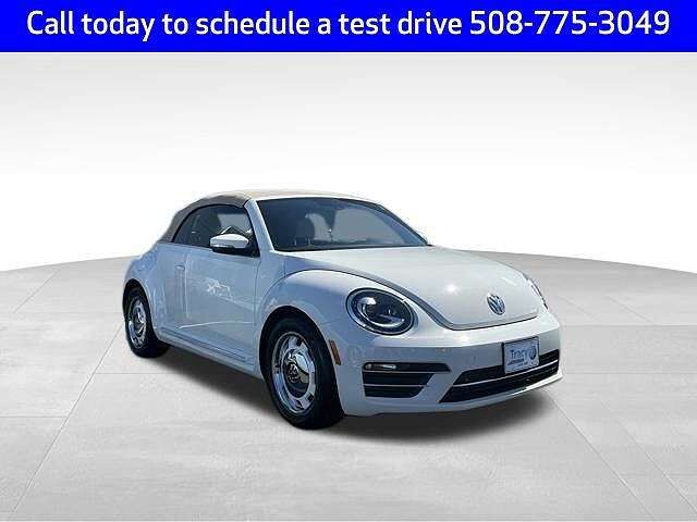 2018 VOLKSWAGEN Beetle