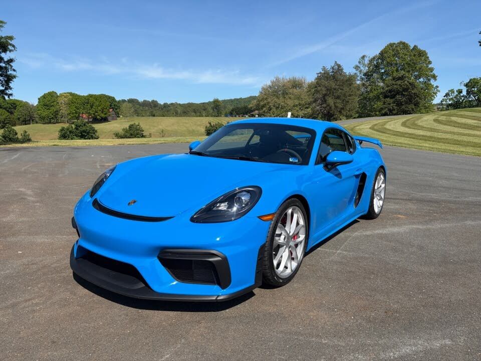 2022 PORSCHE 718