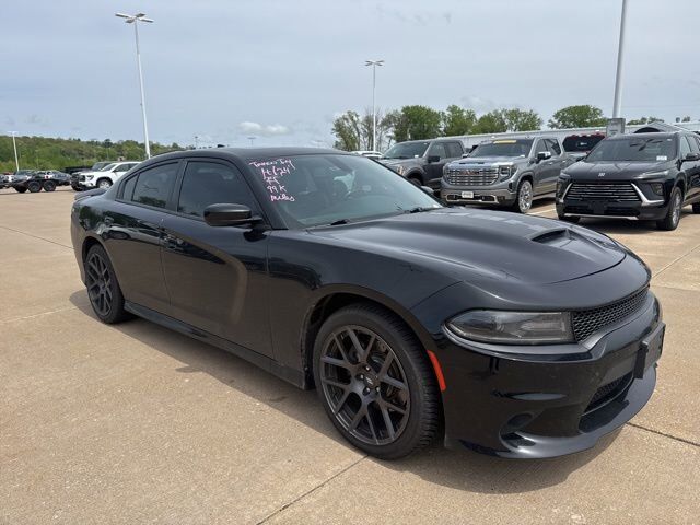 2019 DODGE Charger