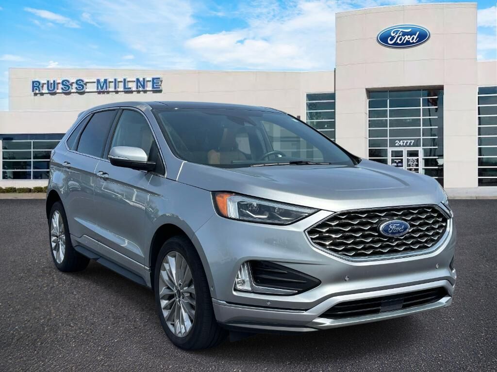 2023 FORD Edge