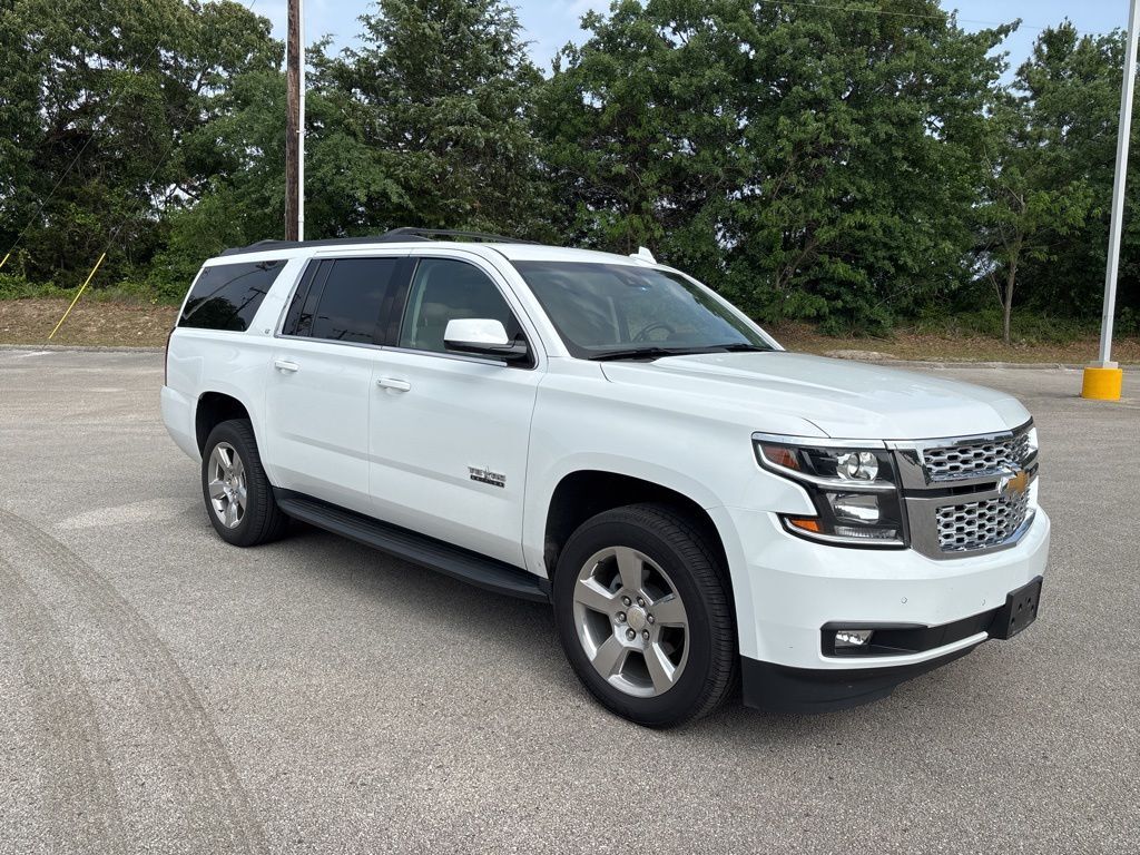 2019 CHEVROLET Suburban