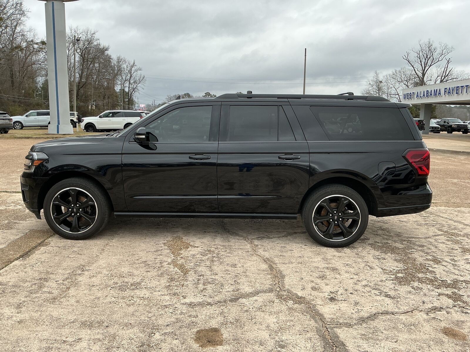 2022 FORD Expedition