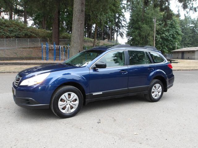 2011 SUBARU Outback