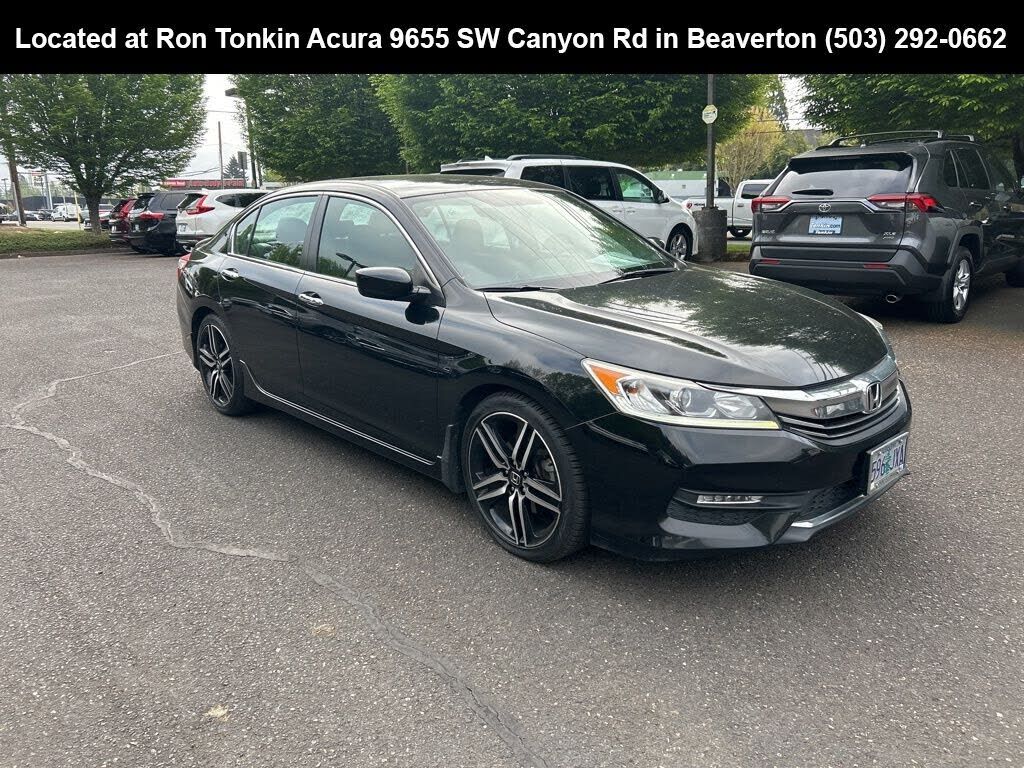 2017 HONDA Accord