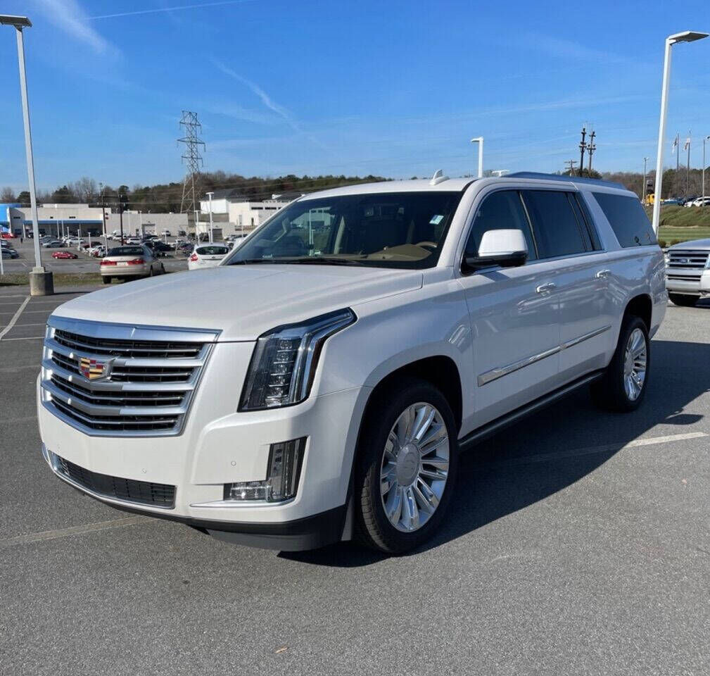 2016 CADILLAC Escalade
