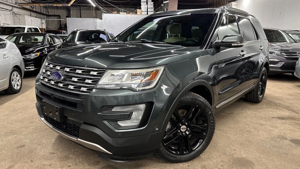 2016 FORD Explorer