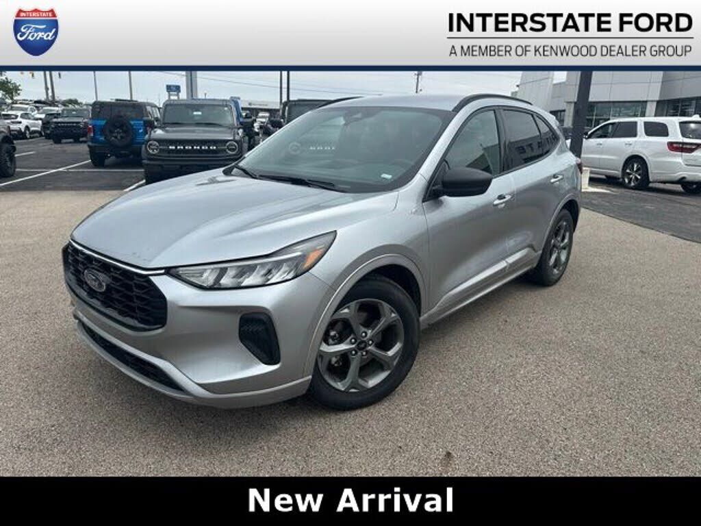2024 FORD Escape