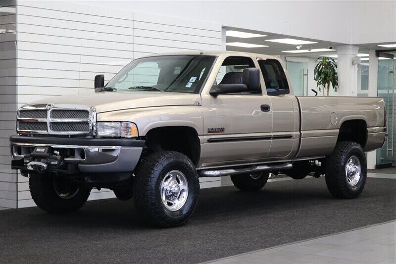 2002 DODGE Ram