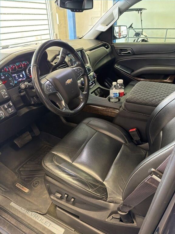 2017 CHEVROLET Tahoe
