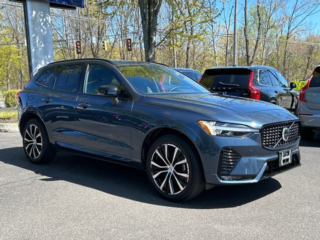 2023 VOLVO XC60