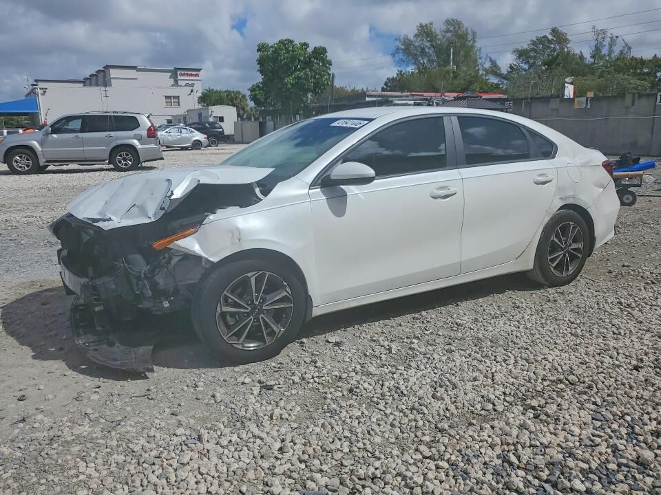 2023 KIA Forte