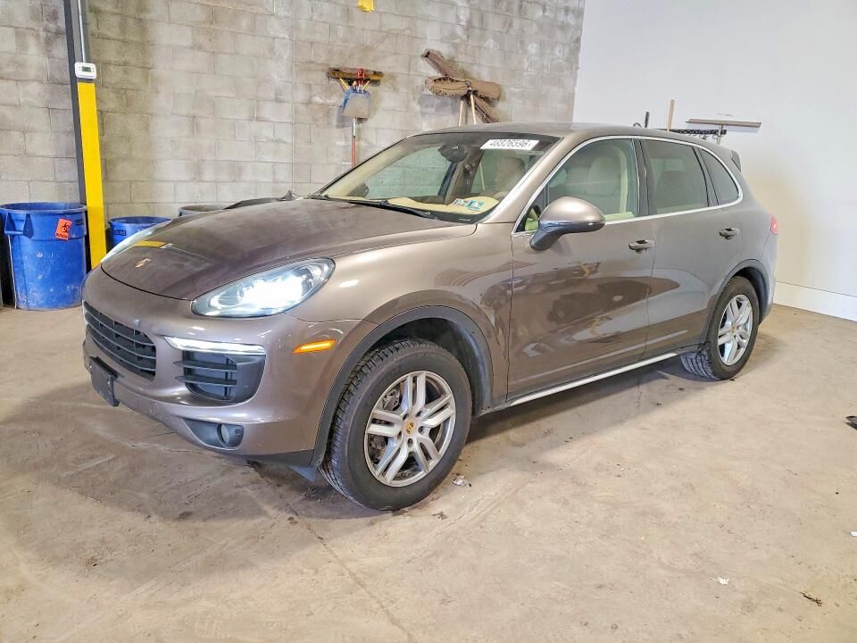 2016 PORSCHE Cayenne