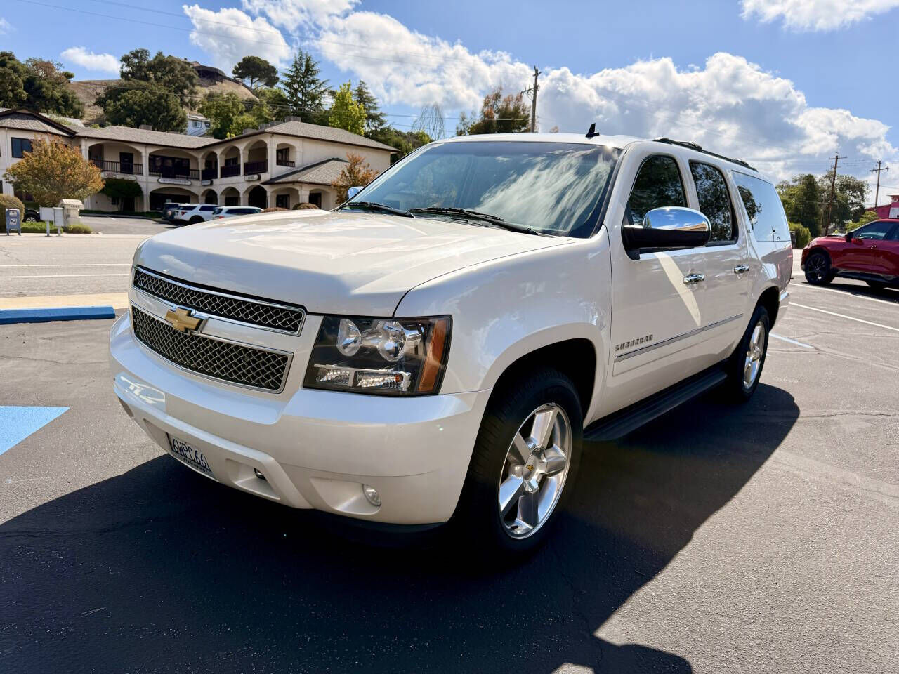 2013 CHEVROLET Suburban