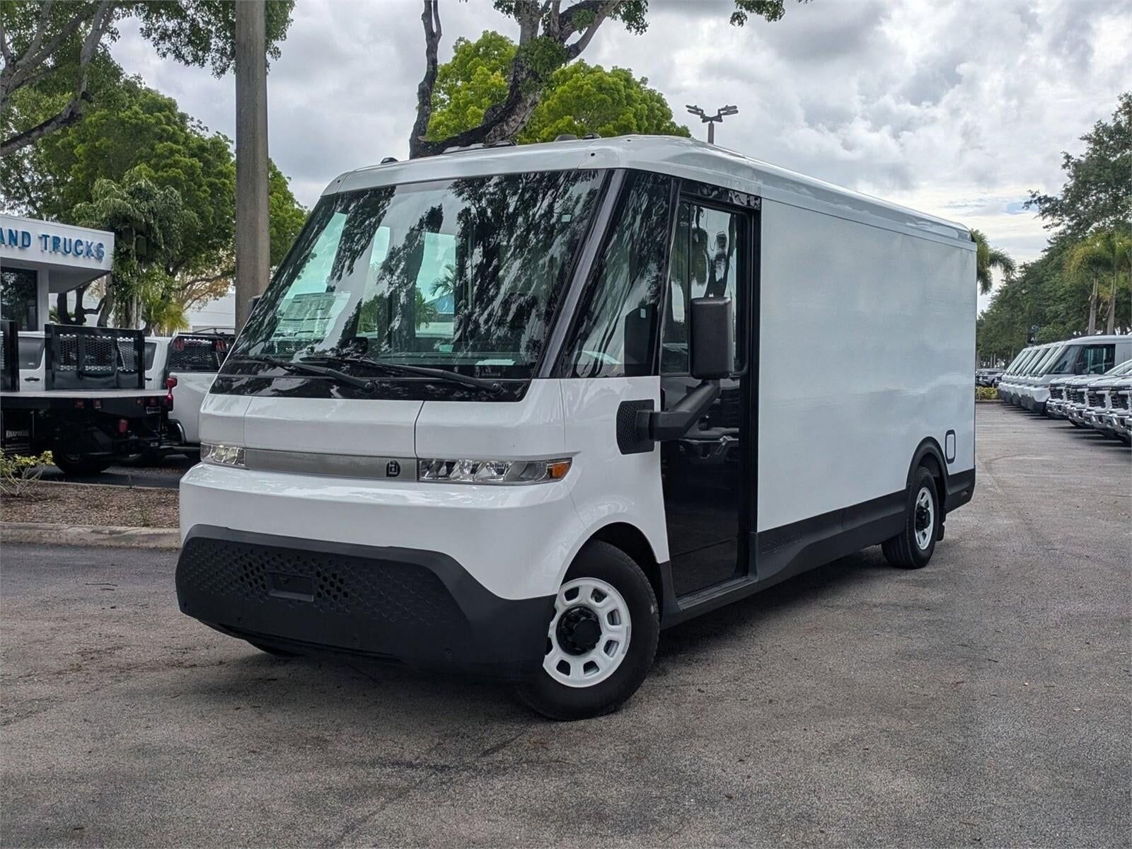 2024 BRIGHTDROP Zevo