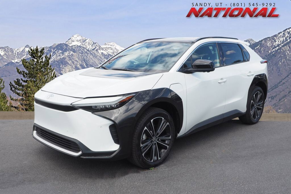 2024 TOYOTA bZ4X