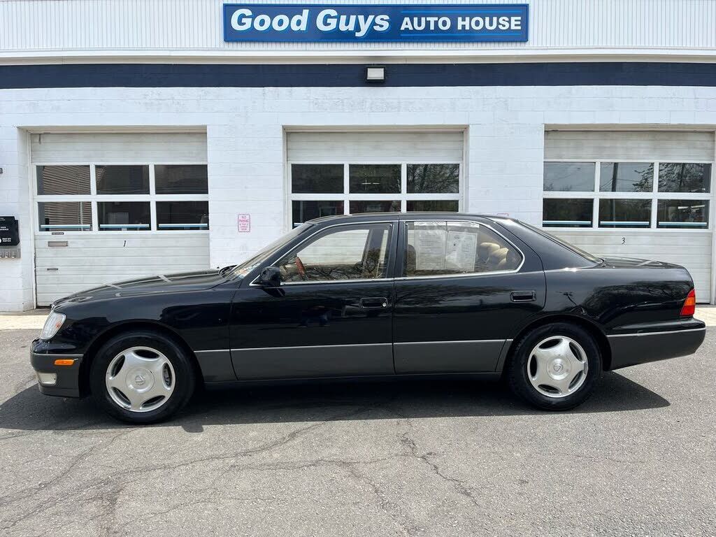 1999 LEXUS LS