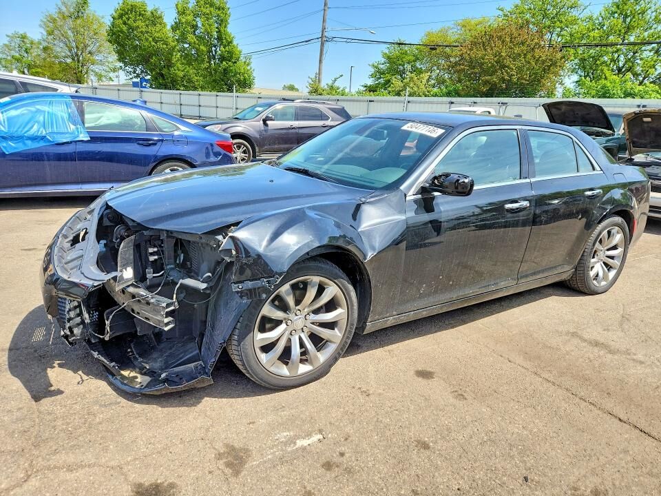 2018 CHRYSLER 300