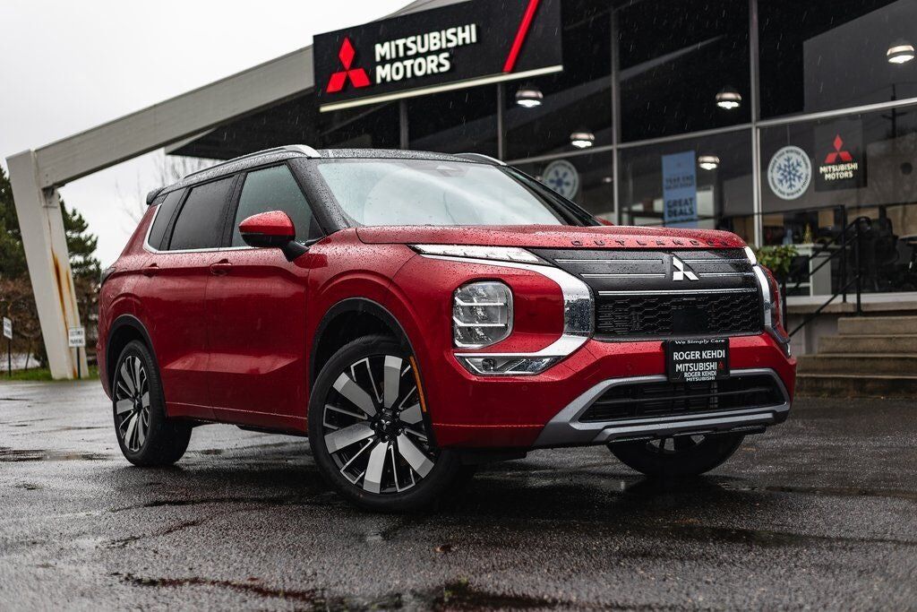 2026 MITSUBISHI Outlander