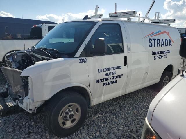2023 GMC Savana