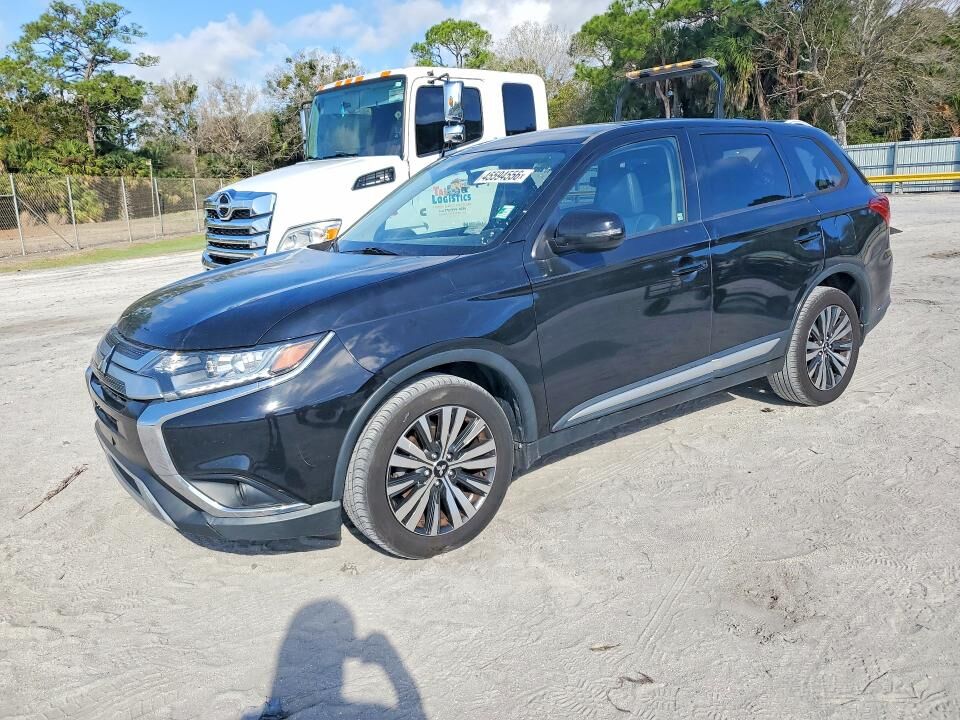 2019 MITSUBISHI Outlander