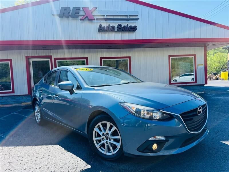 2015 MAZDA Mazda3