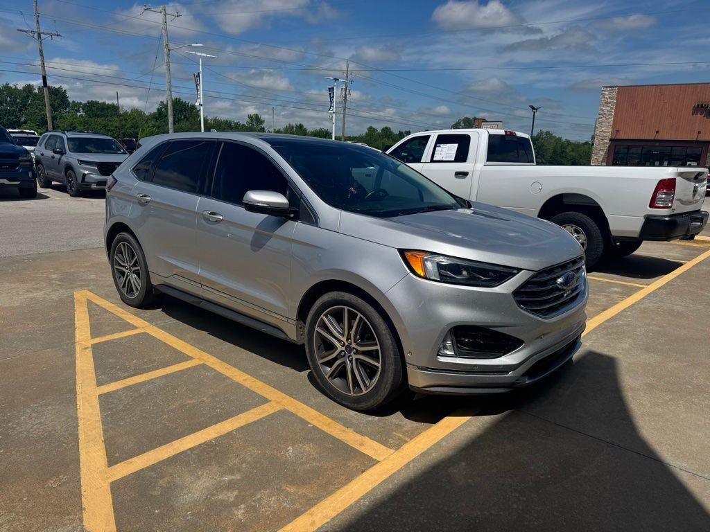 2019 FORD Edge
