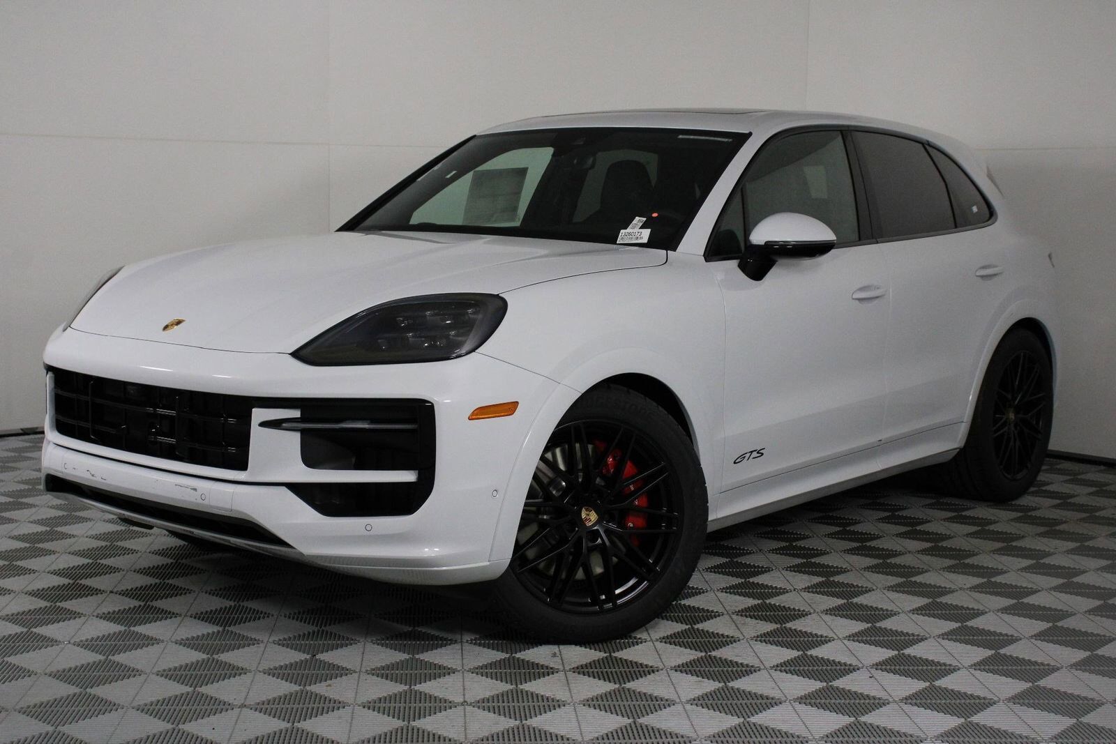 2026 PORSCHE Cayenne