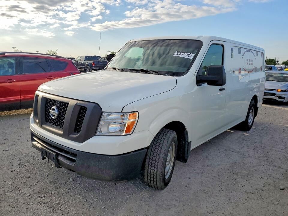 2018 NISSAN NV