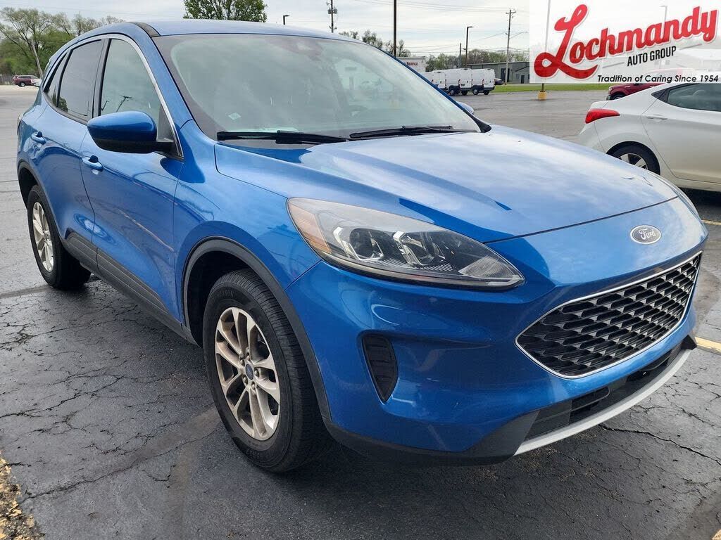 2021 FORD Escape