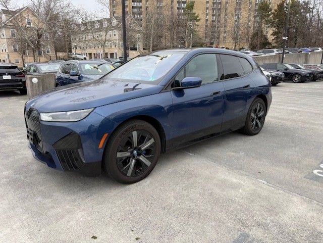 2024 BMW ix