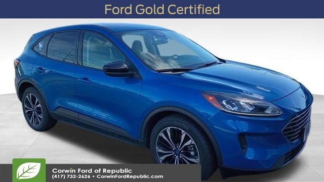 2021 FORD Escape