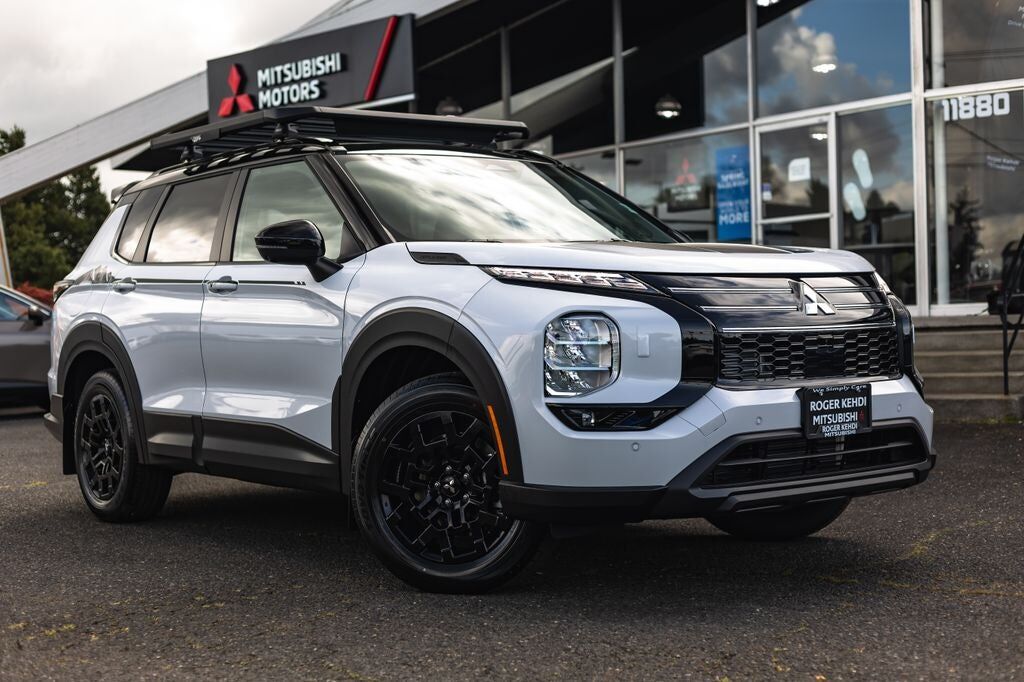 2026 MITSUBISHI Outlander