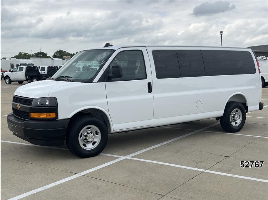 2025 CHEVROLET Express