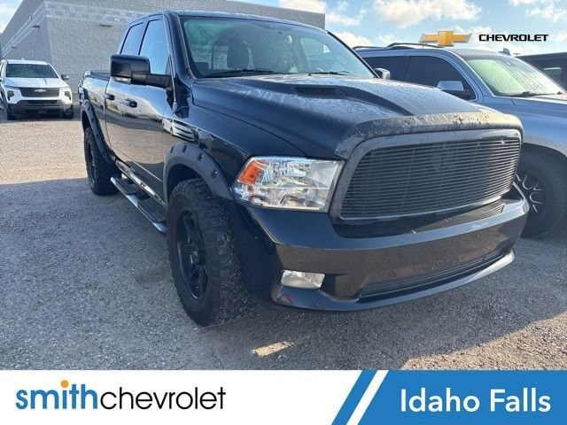 2011 DODGE Ram
